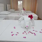 Melody Bed and Breakfast 2*