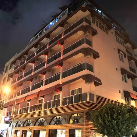 Melody Oda ve Kahvaltı