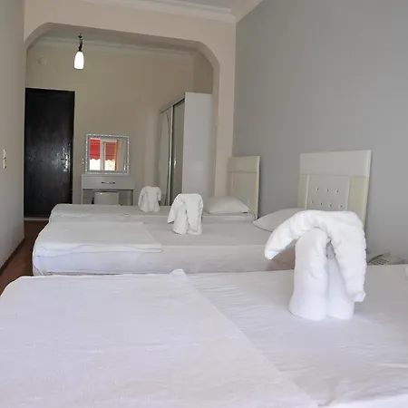 Melody Bed & Breakfast 2*