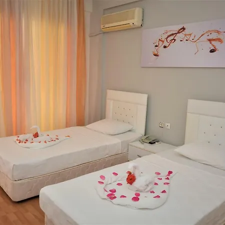 Melody Alanya