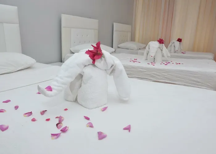 Alojamento de Acomodação e Pequeno-almoço Melody 2*